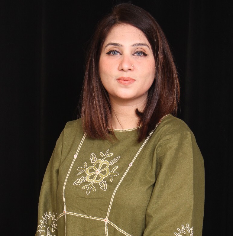 Dr. Aneela Khan